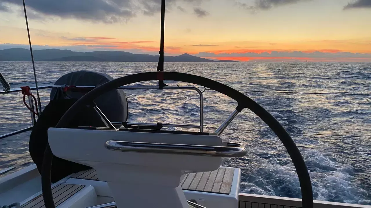 Beneteau Oceanis 51 | Captain George