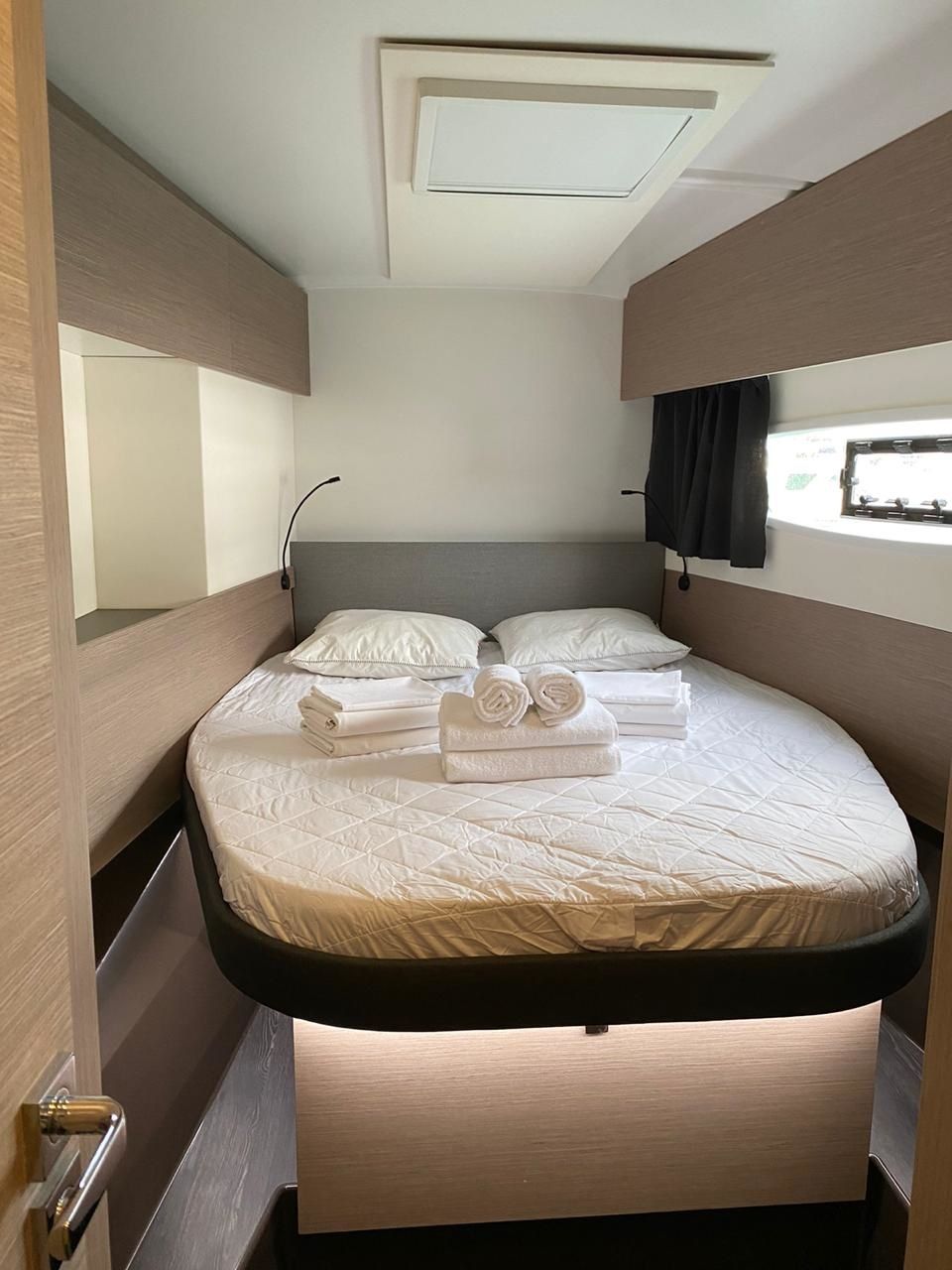 Fountaine Pajot Astrea 42 | Ooga Chaka