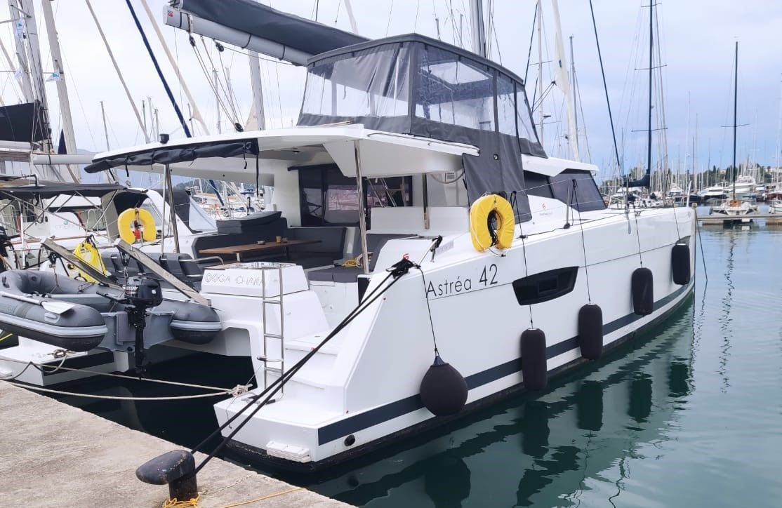 Fountaine Pajot Astrea 42 | Ooga Chaka