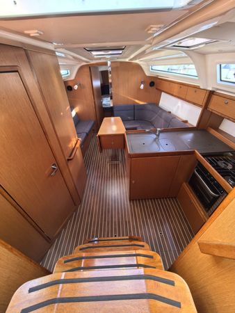 Bavaria Cruiser 37 | Lady Lana