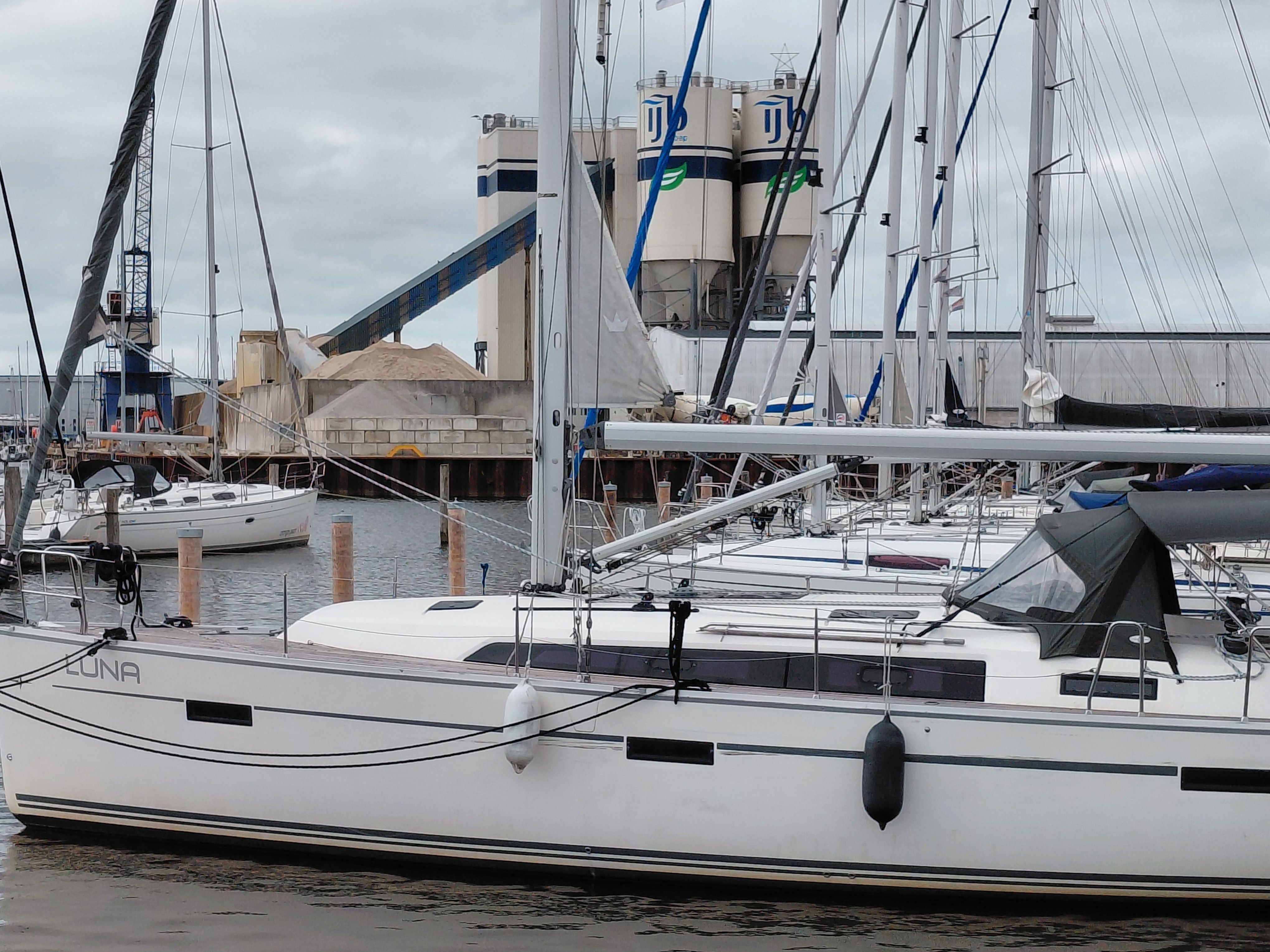 Bavaria Cruiser 41 | Luna 2