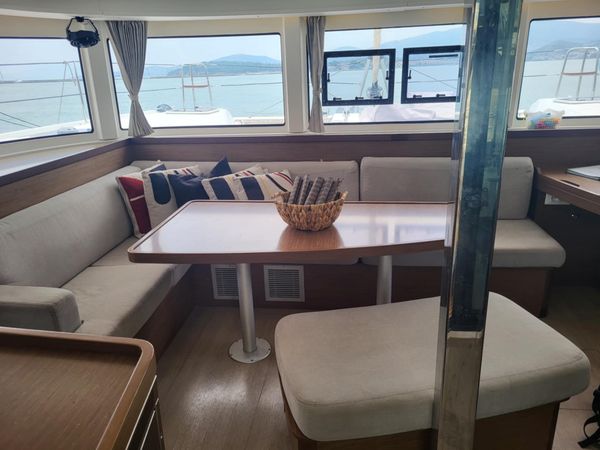 Lagoon 42 | Aria