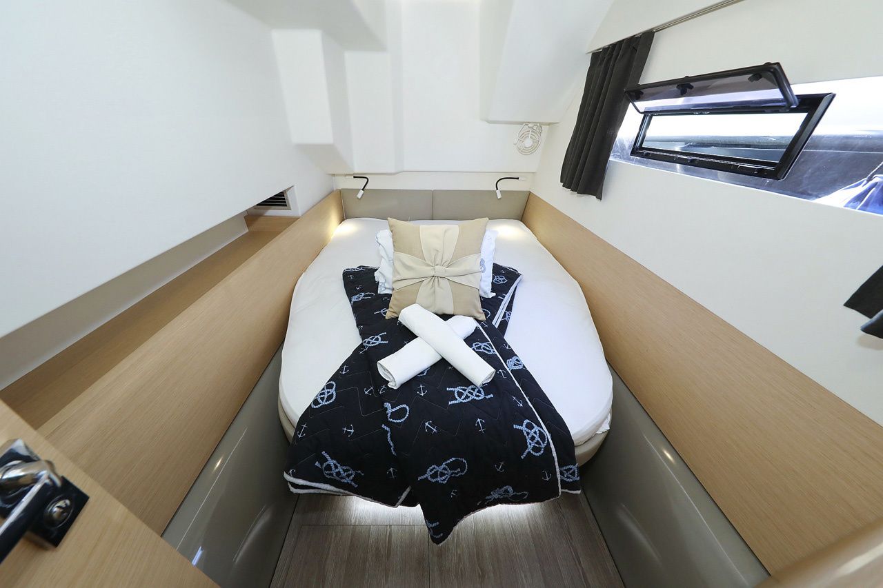 Fountaine Pajot MY 37 | Marketka