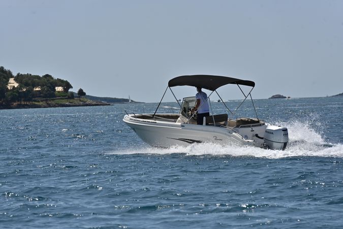 Ranieri 640 | Voyager