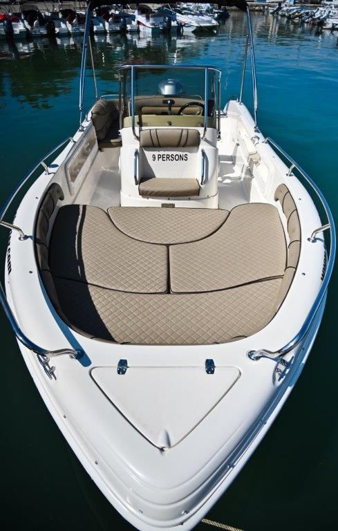 Ranieri 640 | Voyager