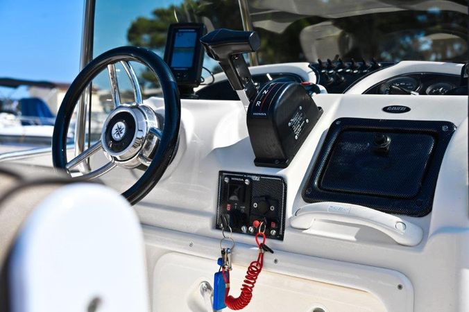 Ranieri 640 | Voyager