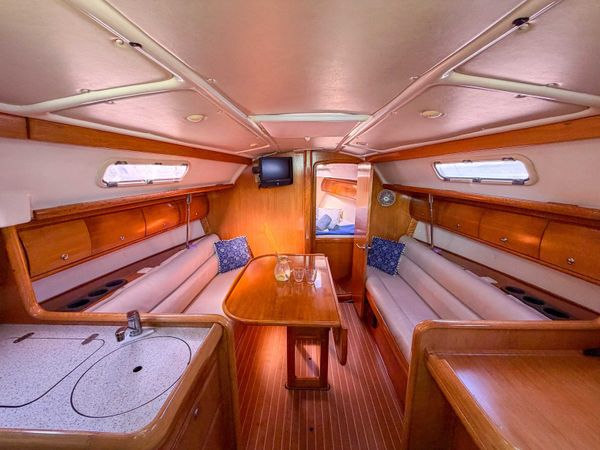 Bavaria Cruiser 32 | Lila