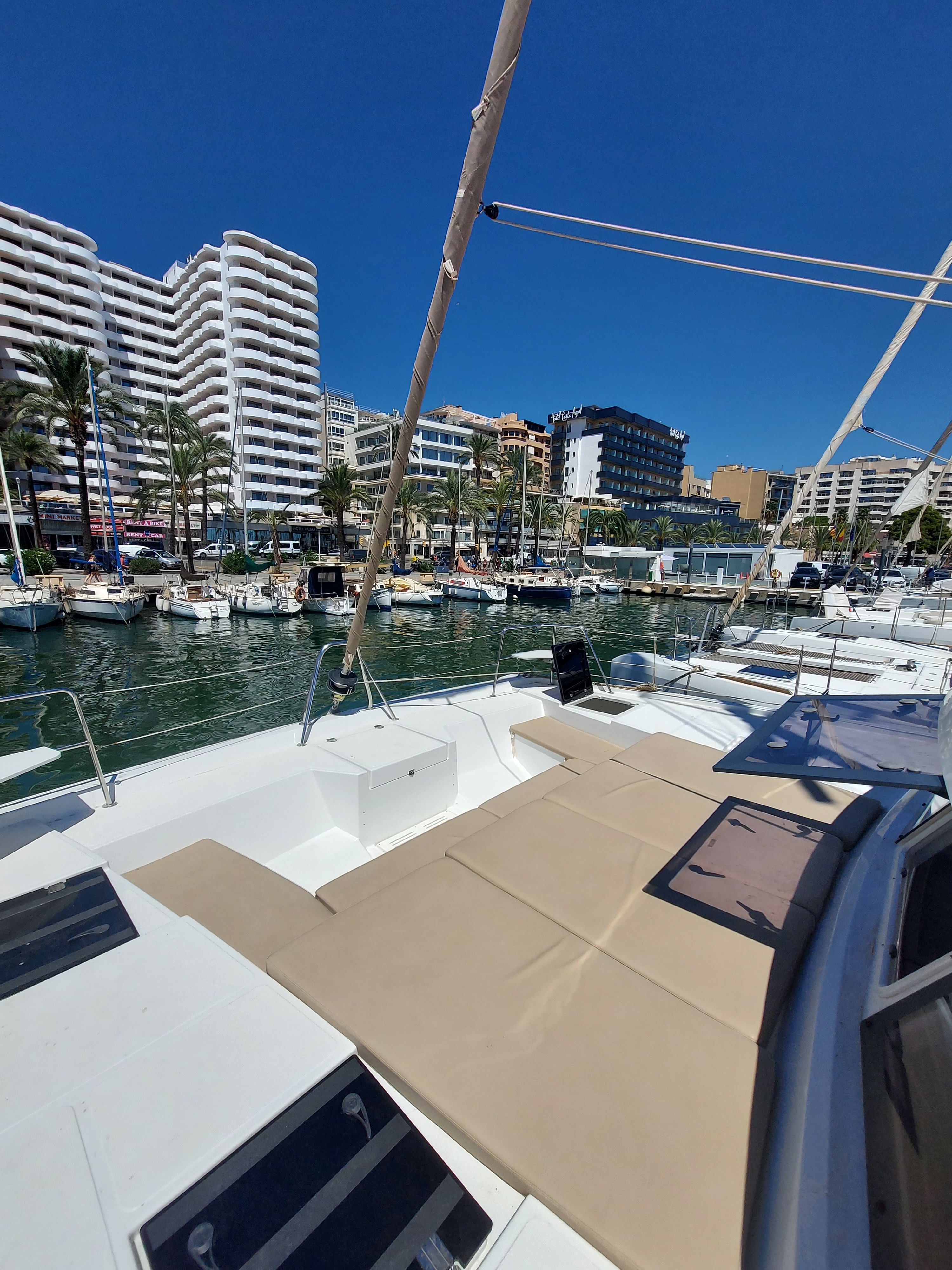 Bali Catspace | L'ilot