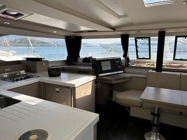 Fountaine Pajot Astrea 42 | Hakuna Matata 1