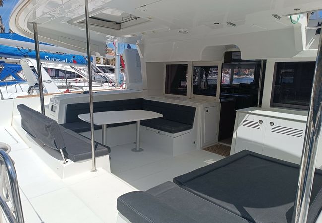 Lagoon 450 F | Hakuna Matata