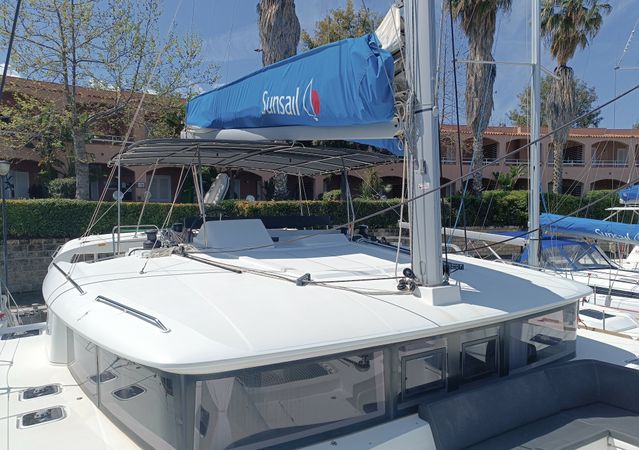 Lagoon 450 F | Hakuna Matata