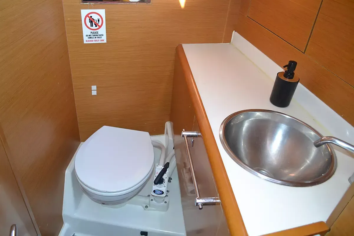 Jeanneau Sun Odyssey 439 | Triada