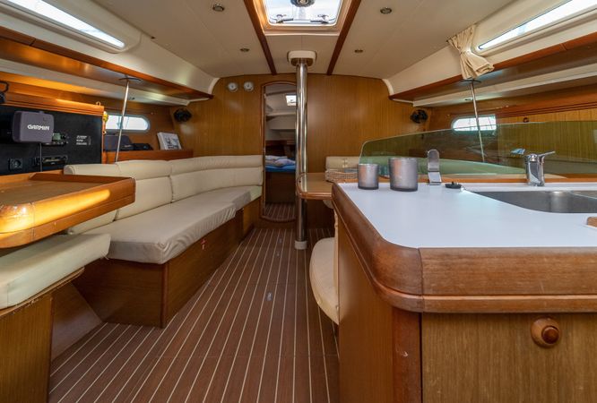 Jeanneau Sun Odyssey 42 i | Mesogeios