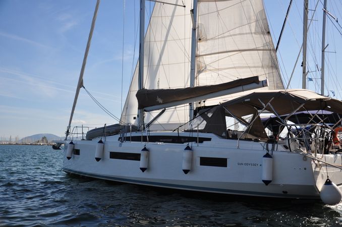 Jeanneau Sun Odyssey 410 | Sea Tamer