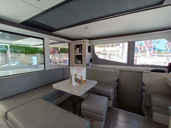 Leopard 45 | Lady Mara