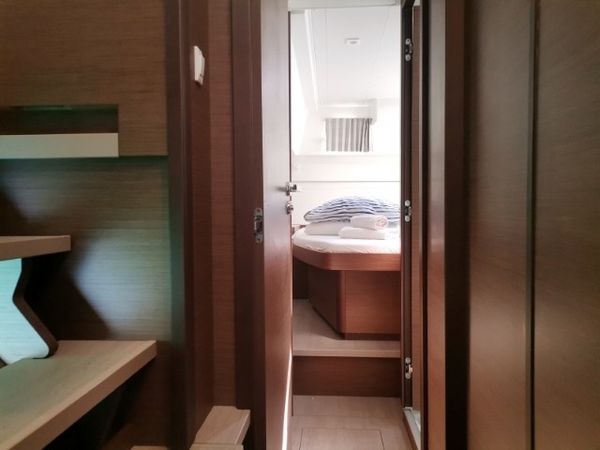 Lagoon 40 | Wave Elli