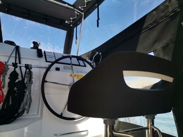 Lagoon 40 | Wave Elli