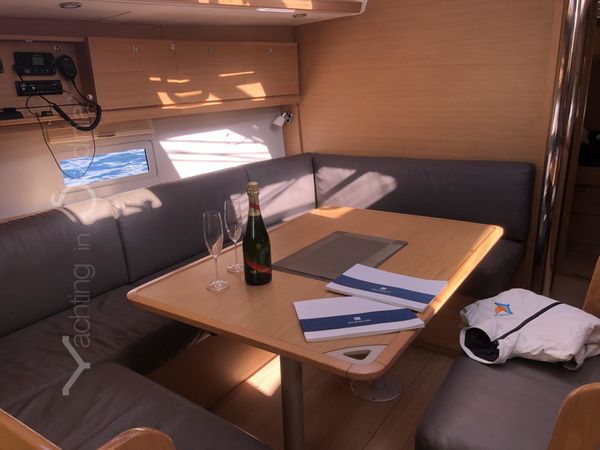 Dufour 430 | Billywig