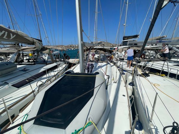 Jeanneau Sun Odyssey 419 | Blueberry