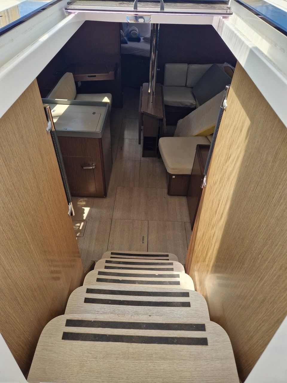 Beneteau Oceanis 41.1 | Hera