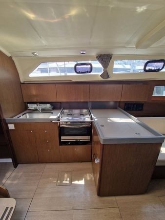 Beneteau Oceanis 41.1 | Hera