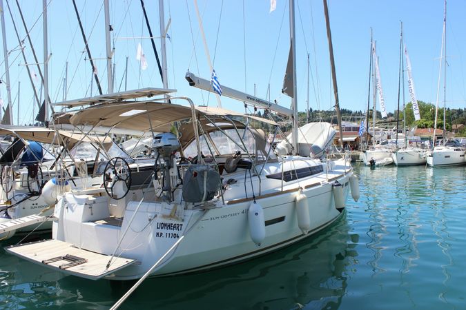 Jeanneau Sun Odyssey 419 | Lionheart
