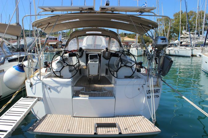 Jeanneau Sun Odyssey 419 | Lionheart