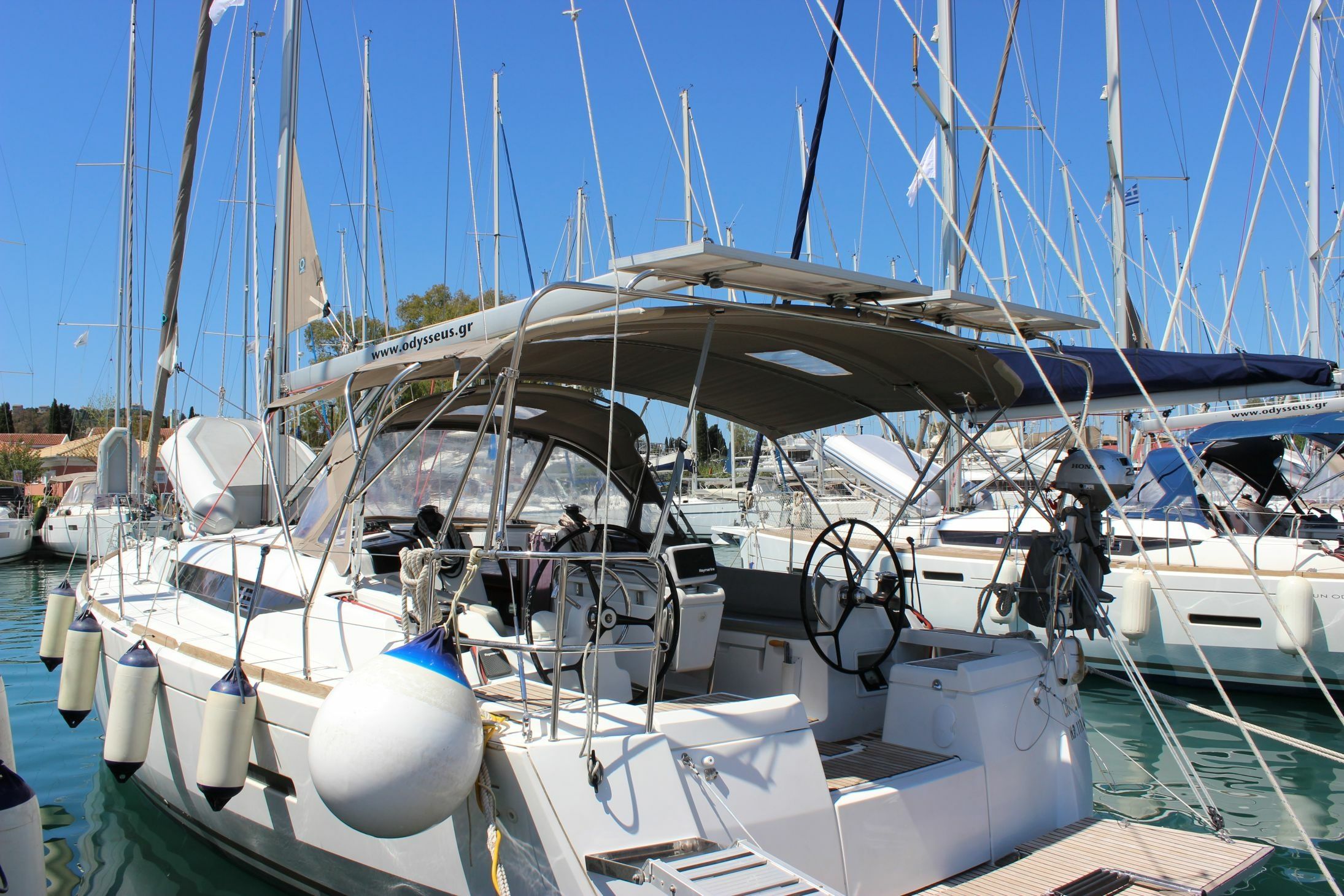 Jeanneau Sun Odyssey 419 | Lionheart