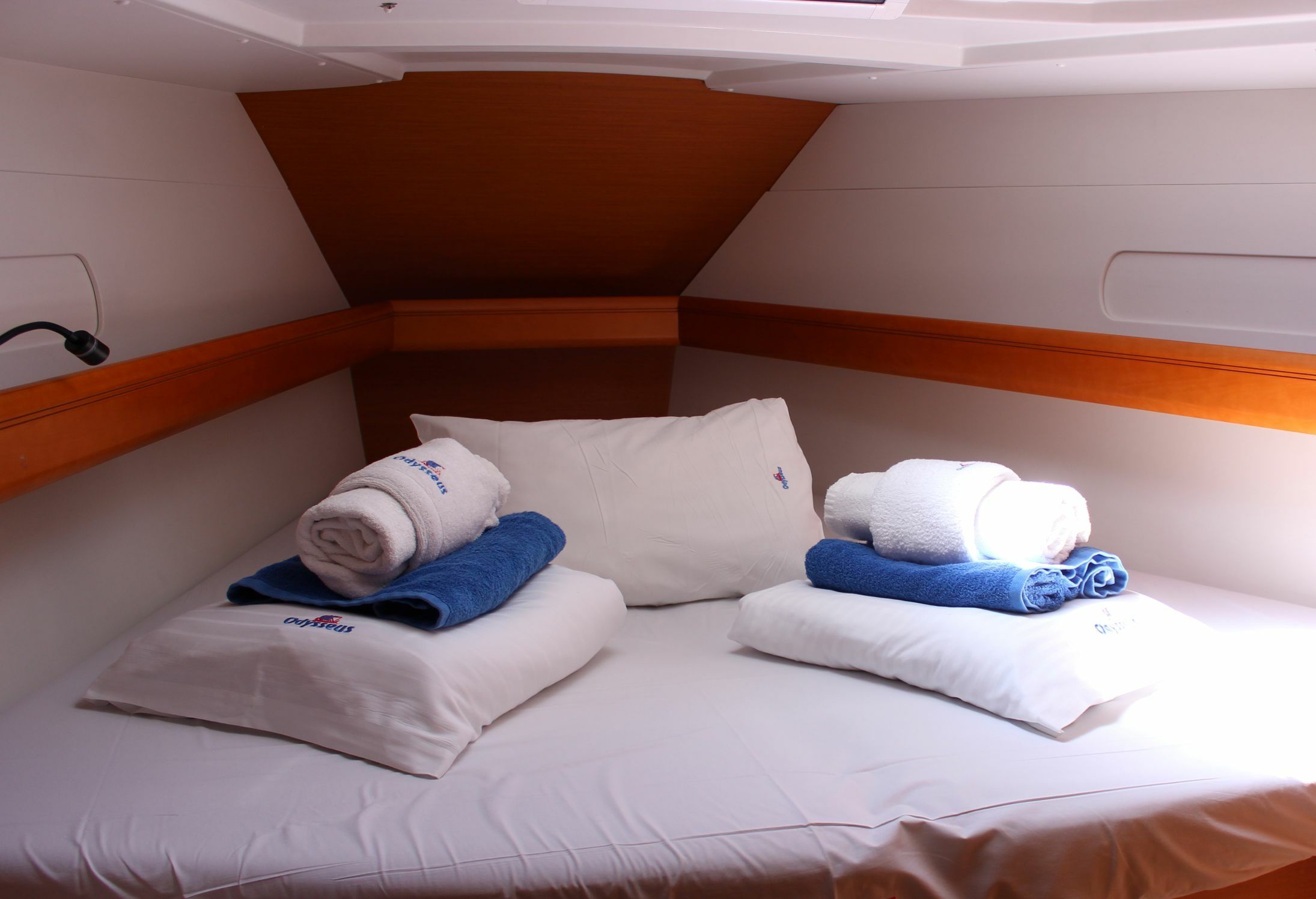 Jeanneau Sun Odyssey 419 | Lionheart