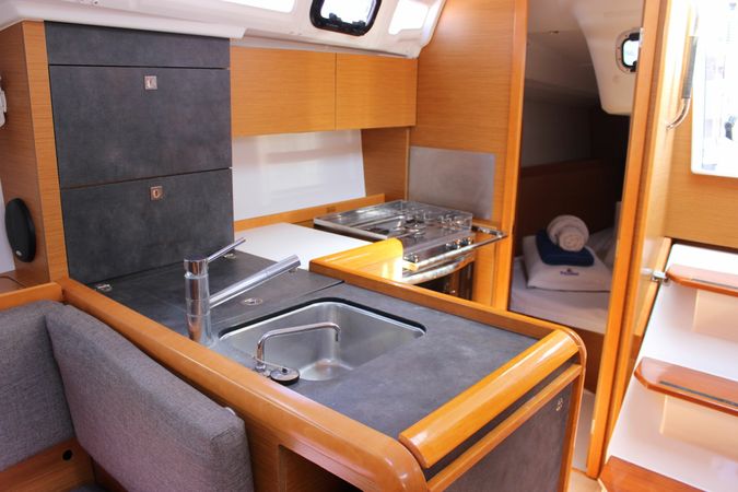 Jeanneau Sun Odyssey 349 | Pelti