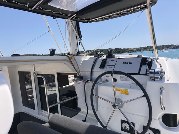 Lagoon 40 | Laurelli