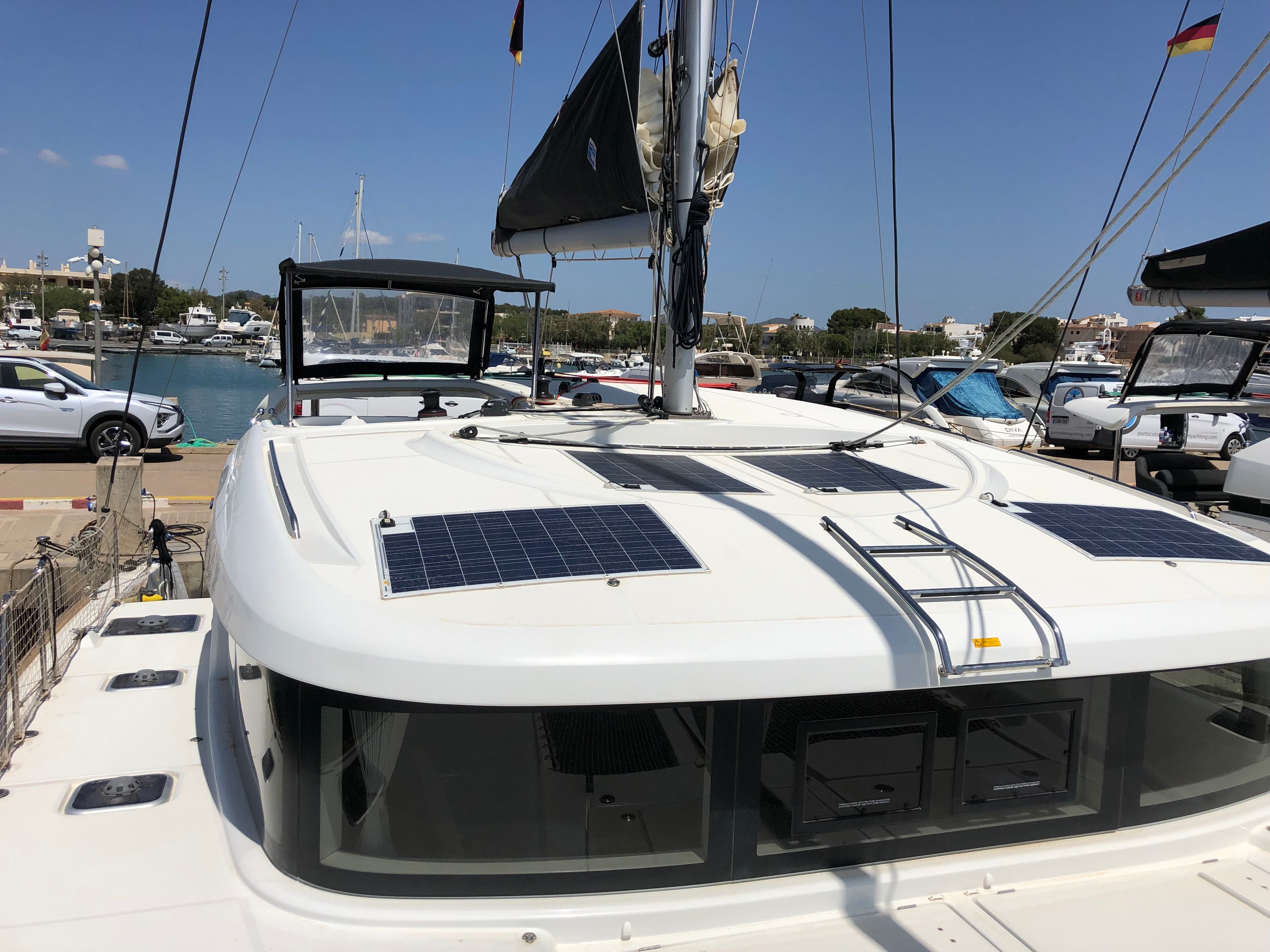 Lagoon 40 | Laurelli