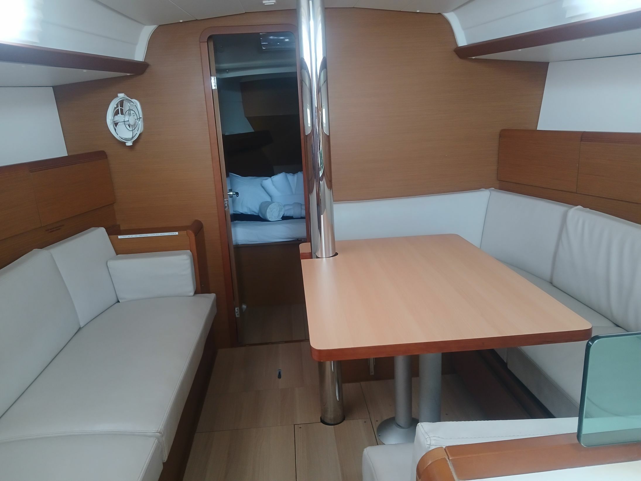 Jeanneau Sun Odyssey 389 | Carelli