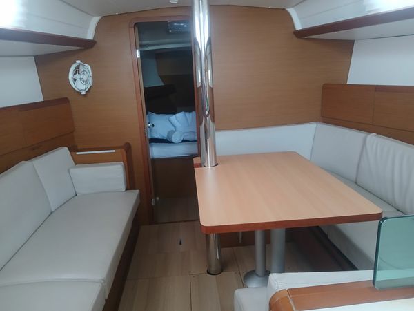 Jeanneau Sun Odyssey 389 | Carelli