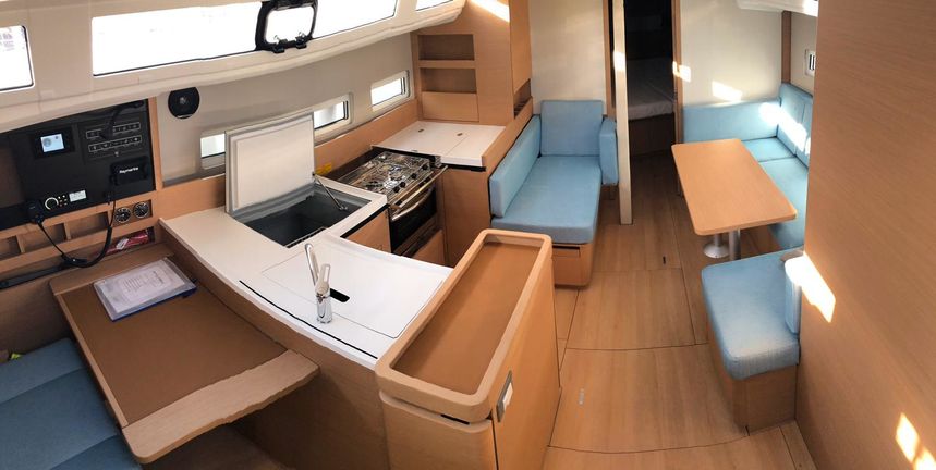 Jeanneau Sun Odyssey 410 | Non e Mia