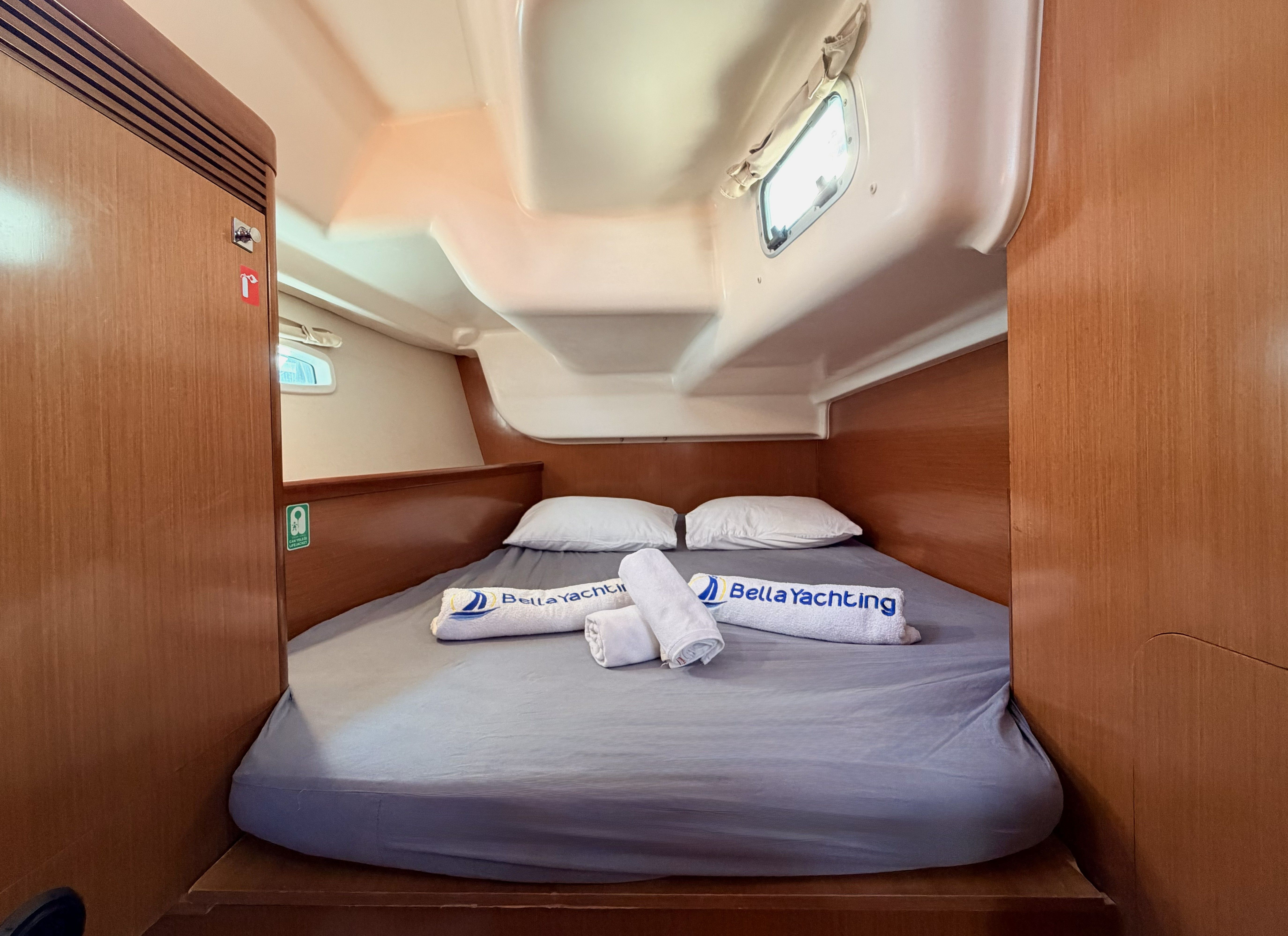 Beneteau Oceanis 40 | Cansum