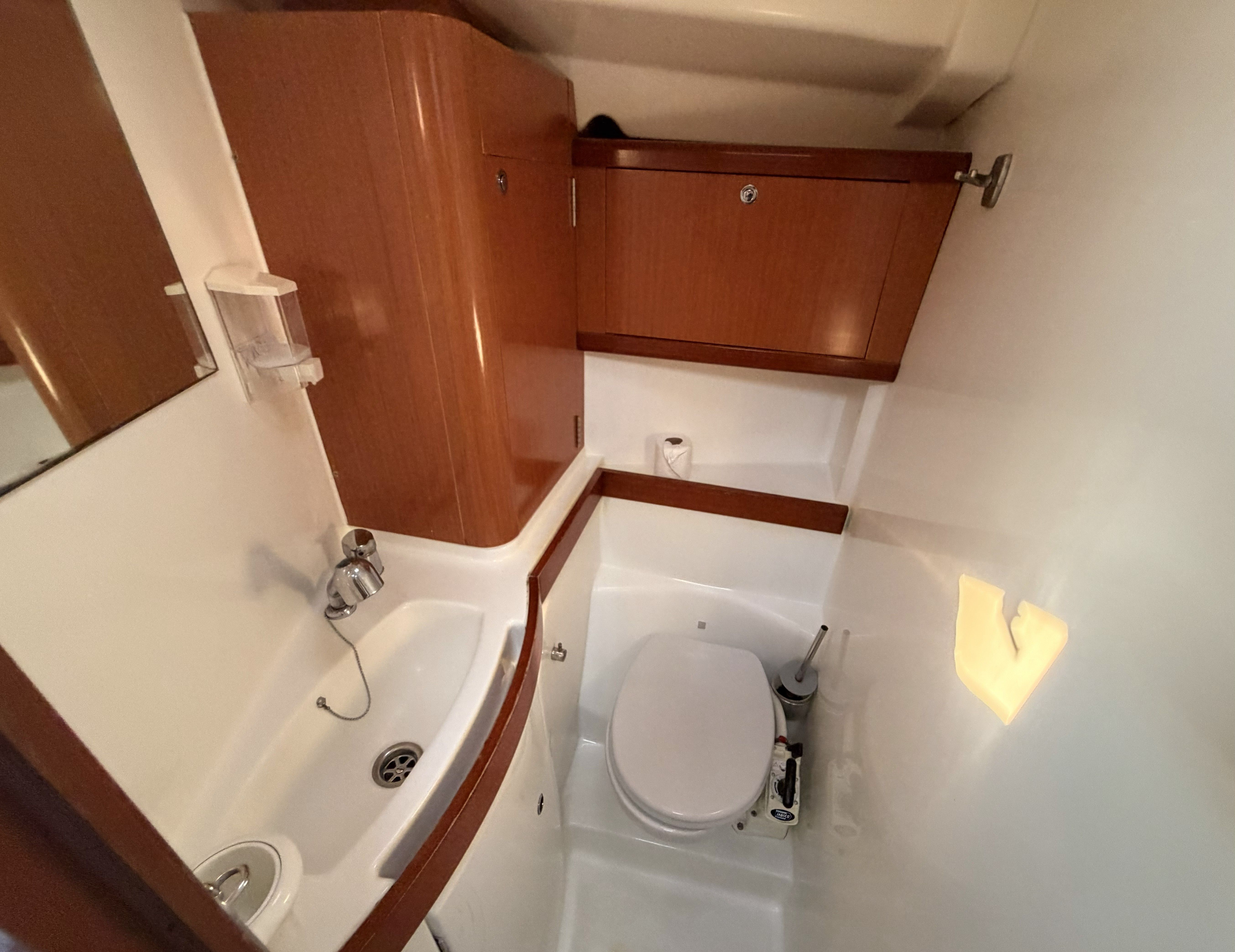 Beneteau Oceanis 40 | Cansum