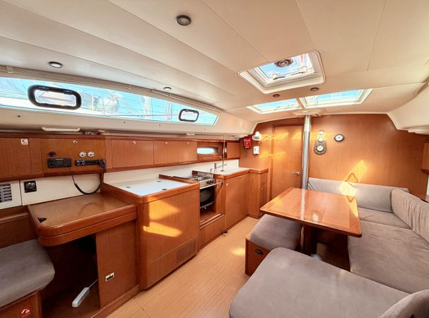 Beneteau Oceanis 40 | Cansum