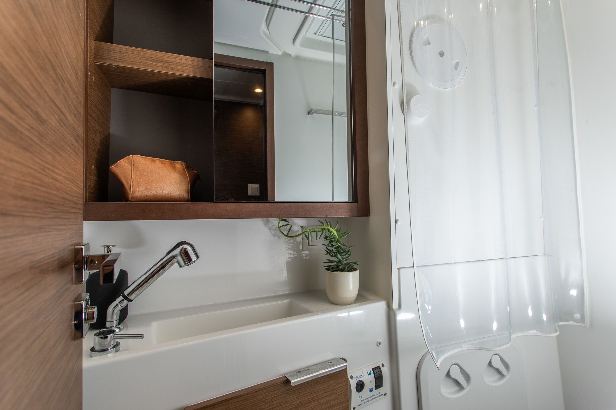 Lagoon 40 | Sol Invictus