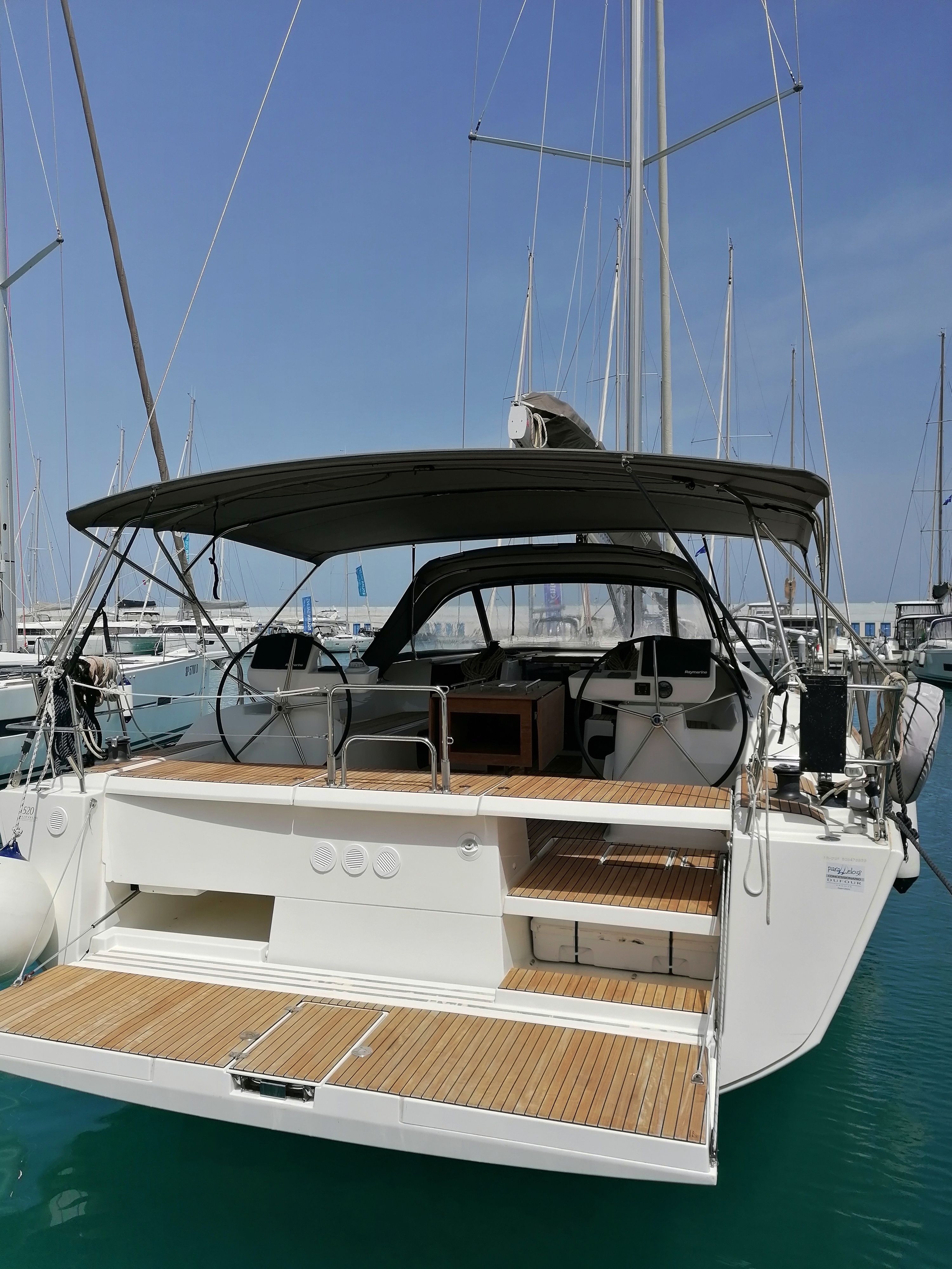 Dufour 520 GL | Malú