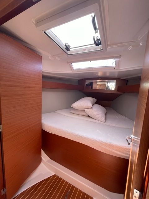 Dufour 360 | Joy Planet