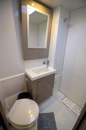 Fountaine Pajot Astrea 42 | Osaya