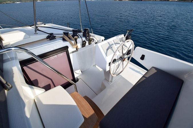 Fountaine Pajot Astrea 42 | Osaya