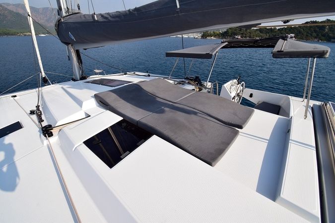 Fountaine Pajot Astrea 42 | Osaya