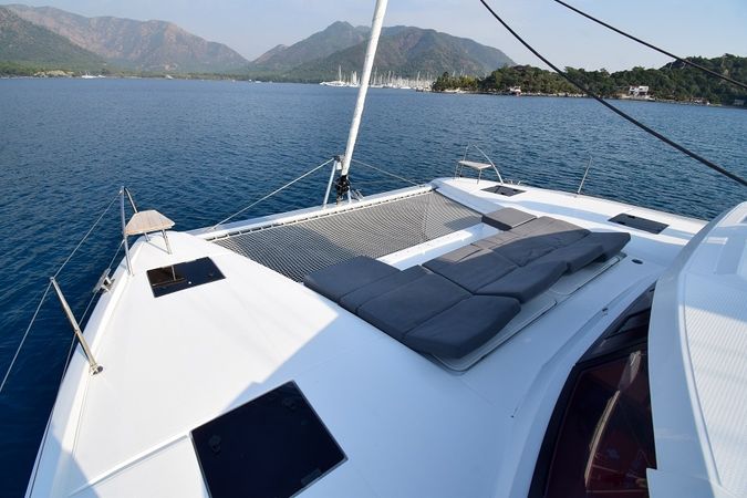 Fountaine Pajot Astrea 42 | Osaya