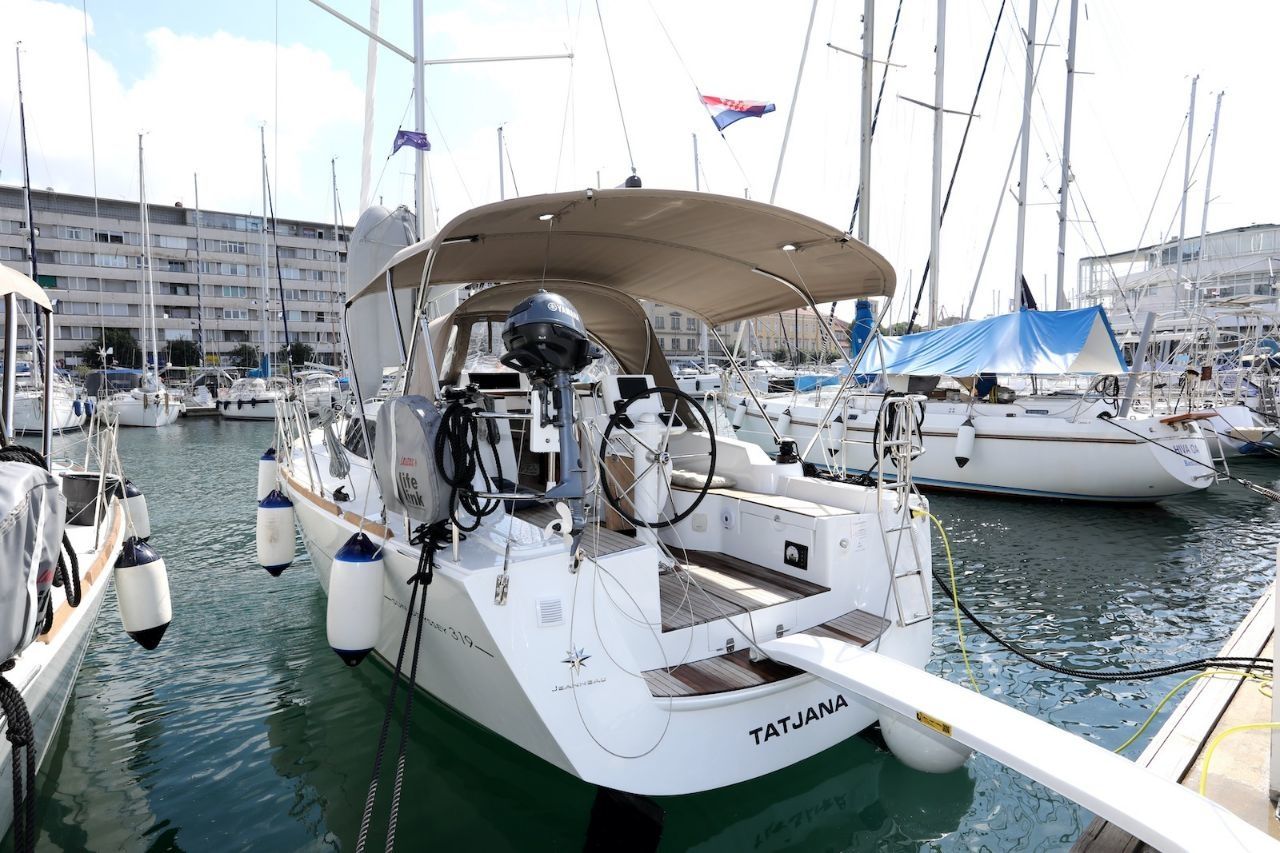 Jeanneau Sun Odyssey 319 | Tatjana