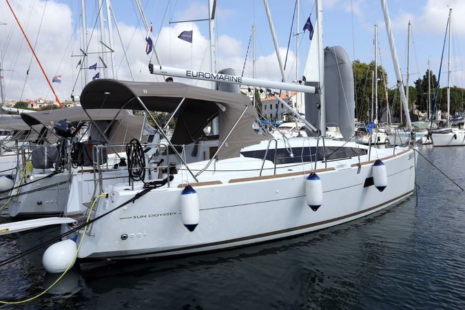 Jeanneau Sun Odyssey 319 | Tatjana