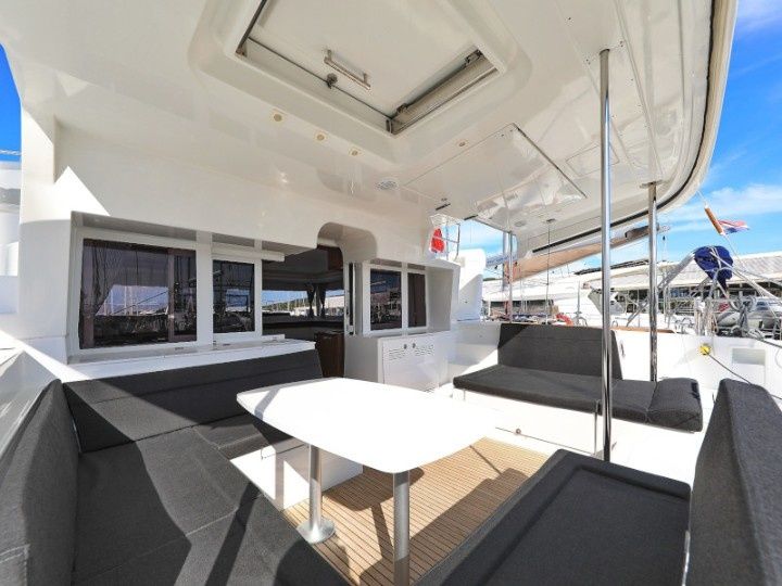 Lagoon 450 F | Oliver