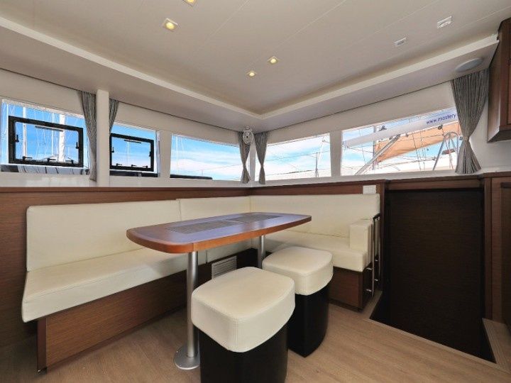 Lagoon 450 F | Oliver