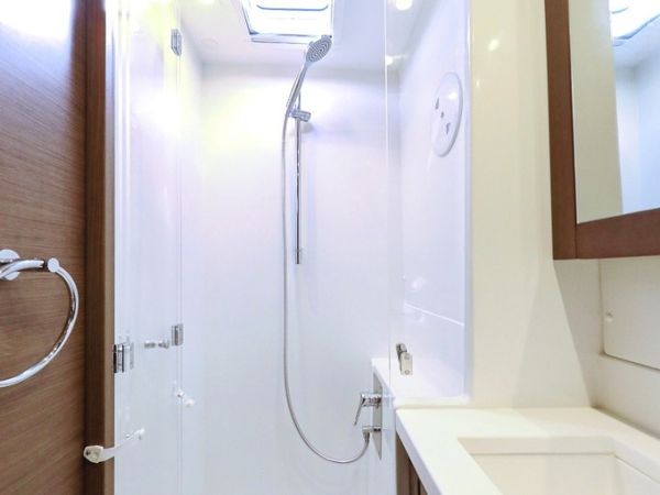 Lagoon 450 F | Oliver